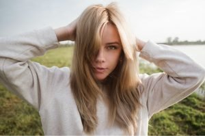 cerebro mujer mentalmente fuerte