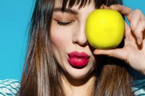vitaminas_mujeres-vitamina-mujer-labios