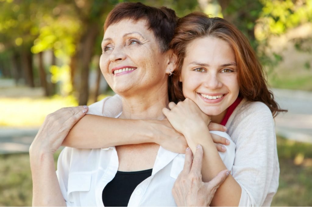 mama hija abrazo mujeres madre fuerte