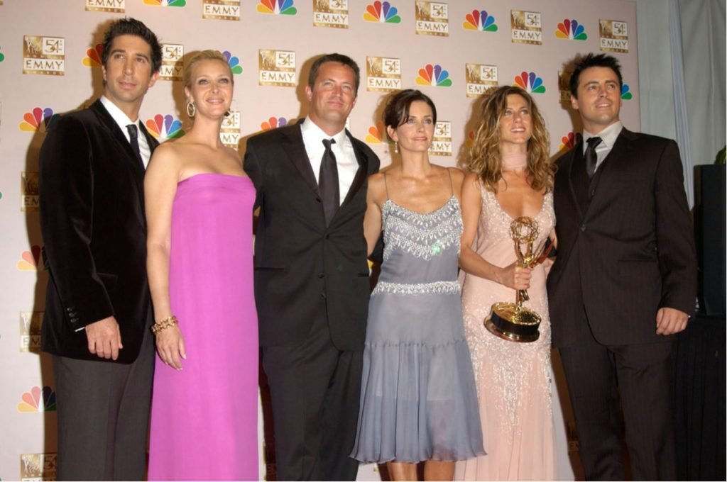 friends serie jennifer aniston lisa kudrow matt leblanc mathew perry david schimmer courtney cox warner house