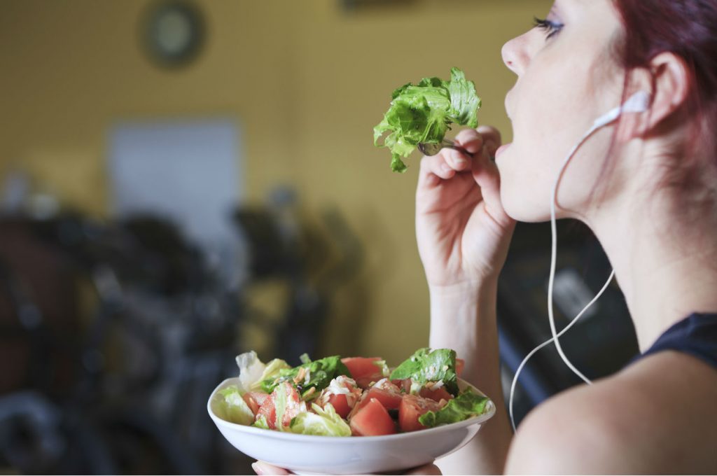 alimentos-comer-durante-ejercicio subir de peso trucos mentales espinacas