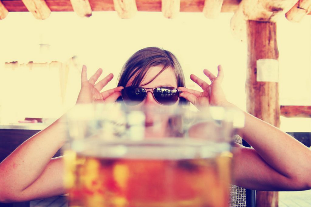 cerveza-bebidas-alcoholicas-alcohol-dañan-piel mint julep la cruda no te afecte beer fest-Hershey's cerveza beber alcohol