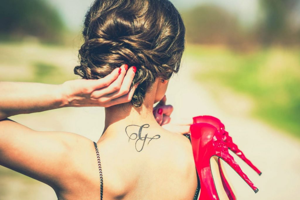 diseños-delicados-hermosos-tatuajes mujeres hermosas cuestión de segundos hermosa