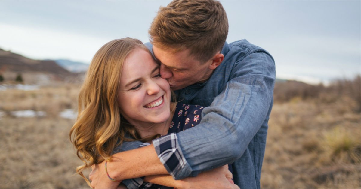 El motivo por el que tu pareja debe amarte más que tú a él
