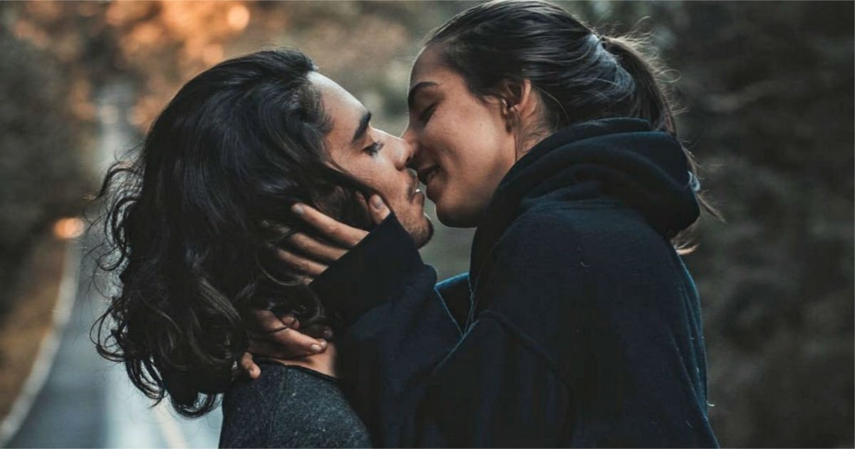 Señales de que estás con un hombre con inteligencia emocional