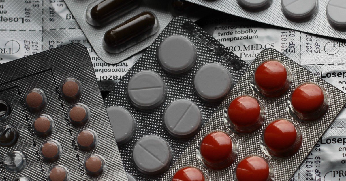 ¿Antiácidos y reflujo? Lo que necesitas hacer para no empeorar la situación