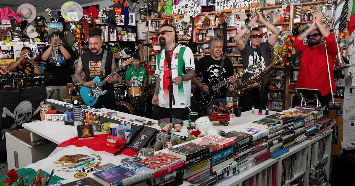 Gracias a Panteón Rococó por darnos un Tiny Desk tan especial